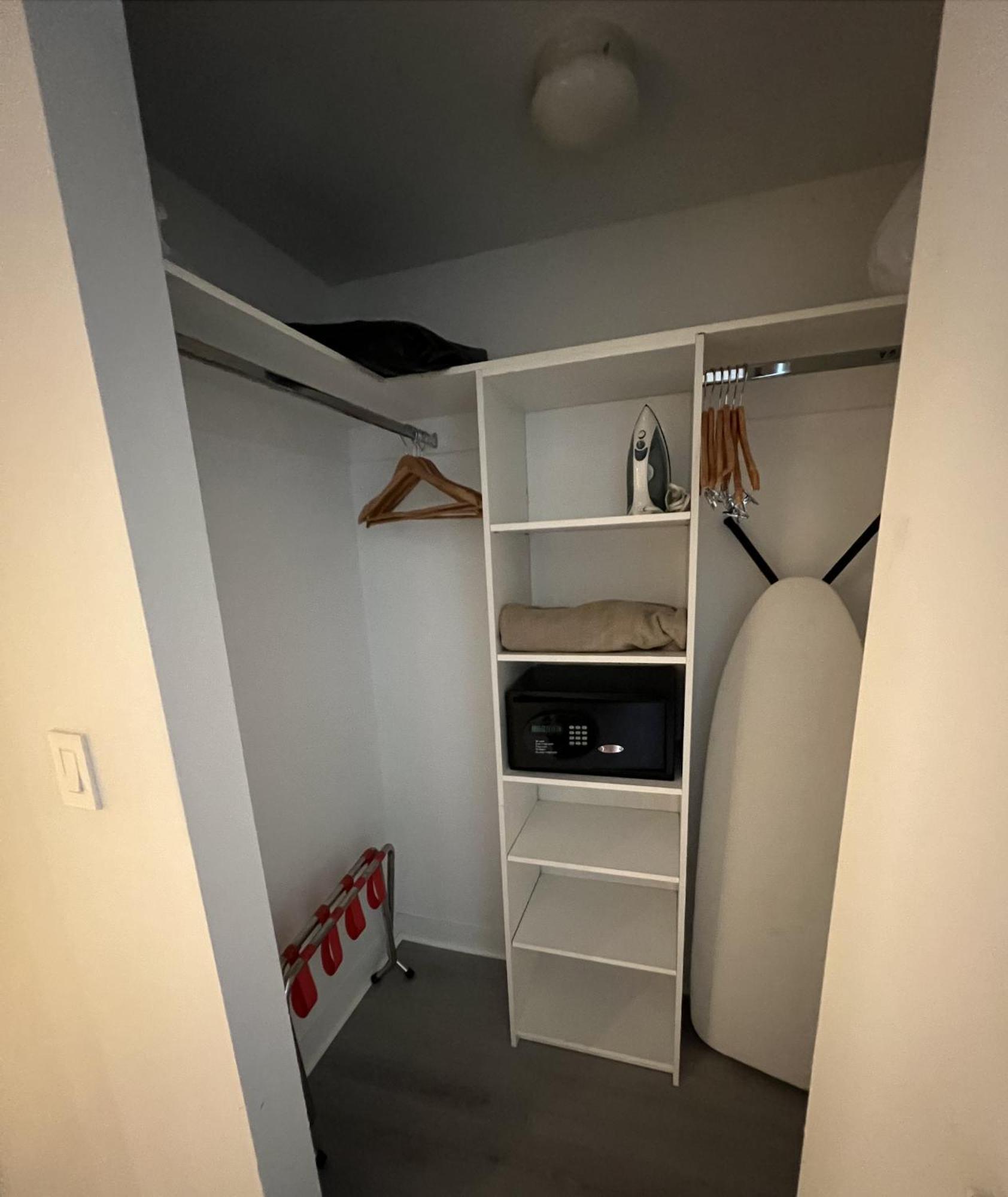 הלנדל ביץ' 23Rd Floor Luxury & Spacious Beachwalk Resort Apartment With Amazing View מראה חיצוני תמונה
